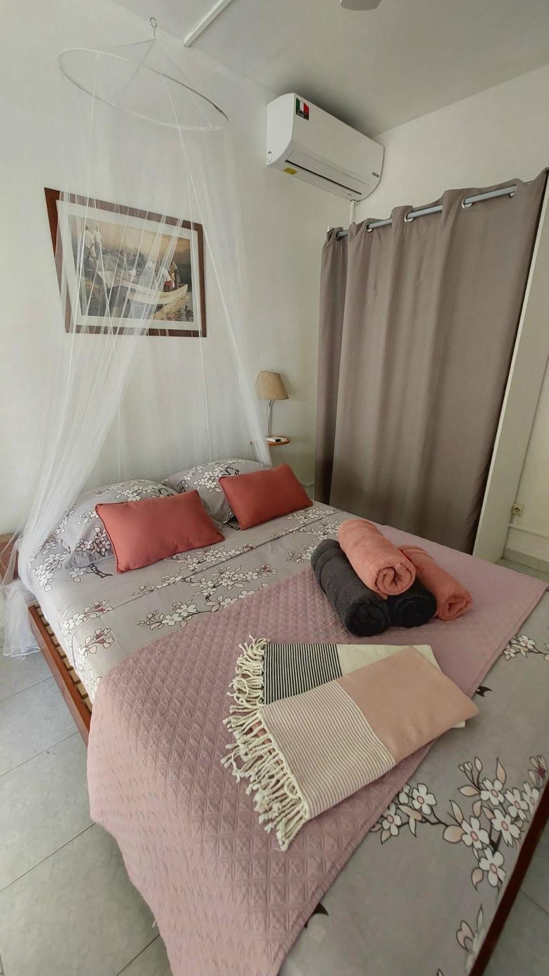 Apartamento Logisrev Sainte-Anne  Habitación foto